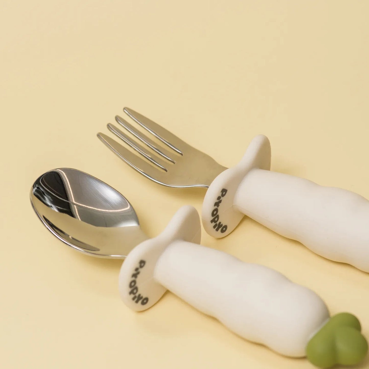 黃色小鴨 鉑金矽膠好彩頭蘿蔔餐具四件組